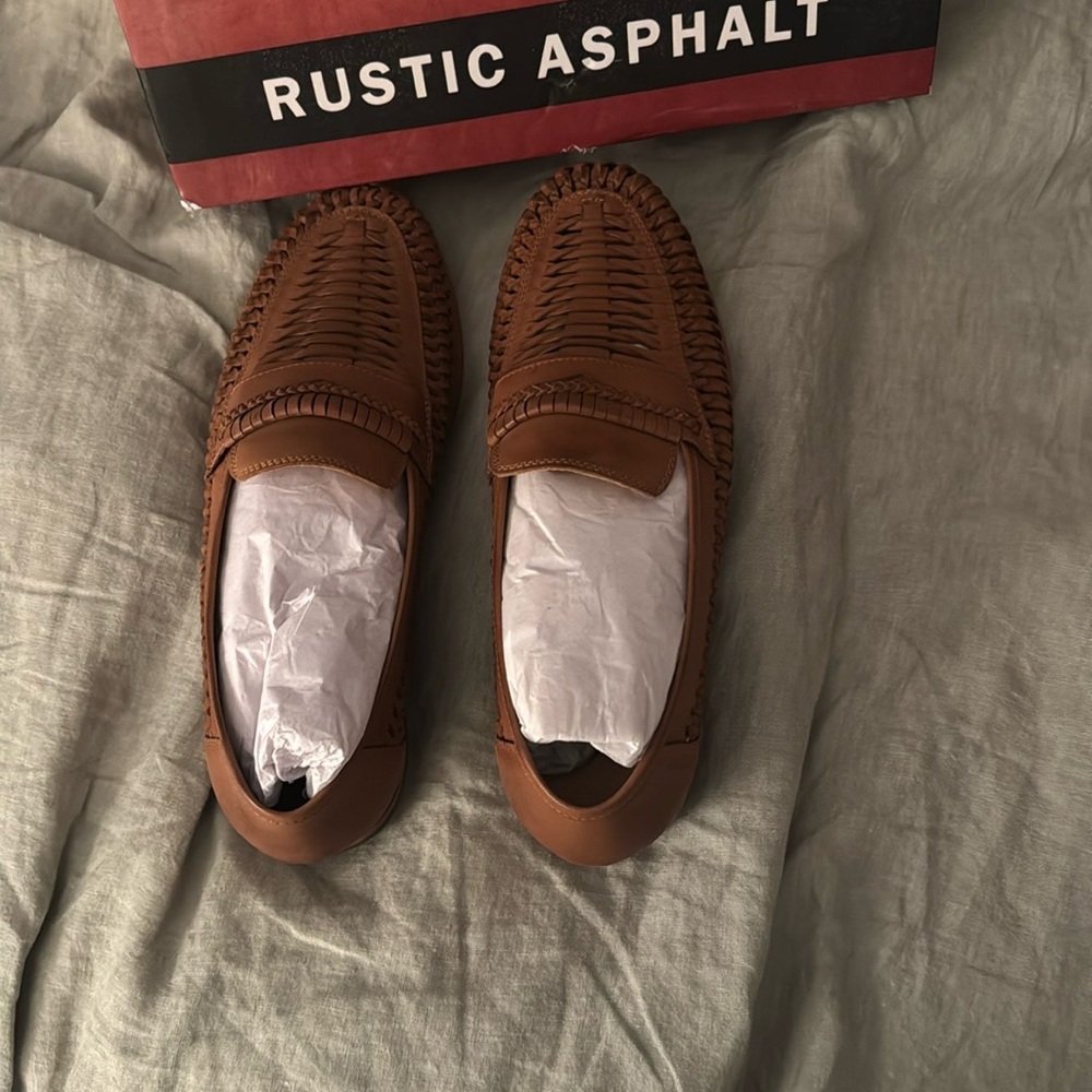 Men's Brown Loafers size 11 brand new